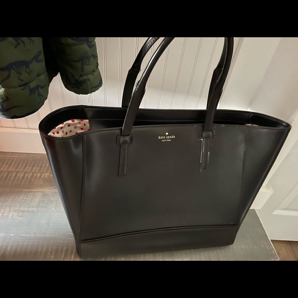 Black large Kate spade ♠️ bag with wallet